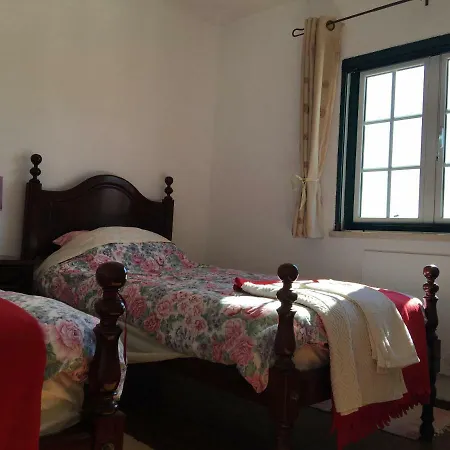 Quinta Do Vale Formoso كالداس دا راينها
