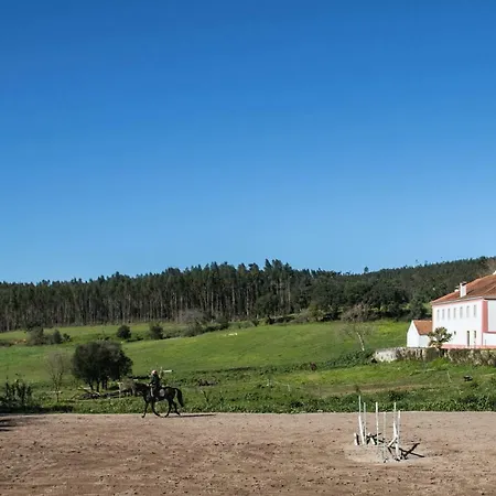 بيت للعطل Quinta Do Vale Formoso *